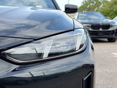 2026 BMW i4 — photo 9 view