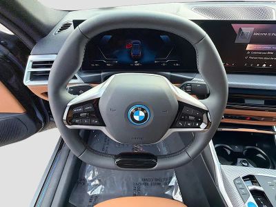 2026 BMW i4 — photo 39 view