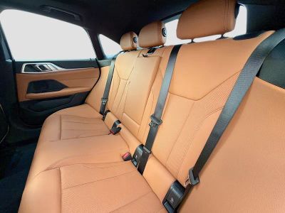 2026 BMW i4 — photo 20 view
