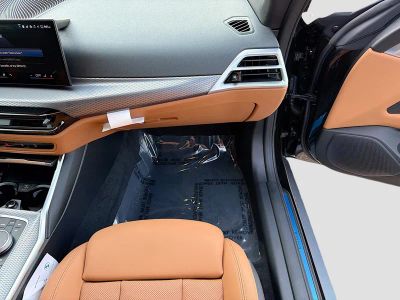 2026 BMW i4 — photo 17 view