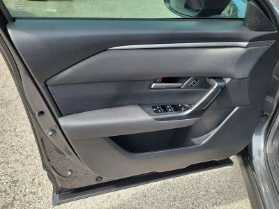 2025 Mazda CX-50 Hybrid — photo 21 view