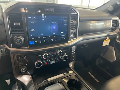 2026 Ford F-150 — photo 14 view