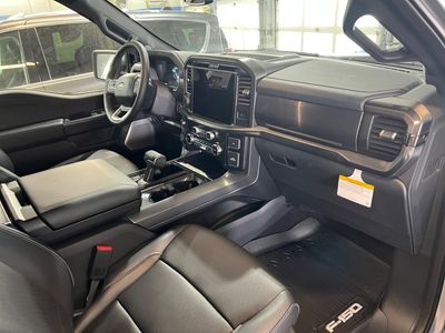 2026 Ford F-150 — photo 9 view