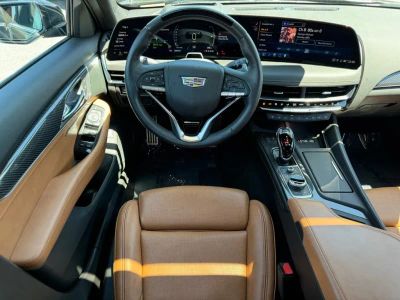 2025 Cadillac CT5 - Photo 14