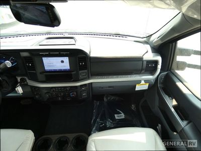 2026 Thor Motor Coach Magnitude Grand - Photo 10