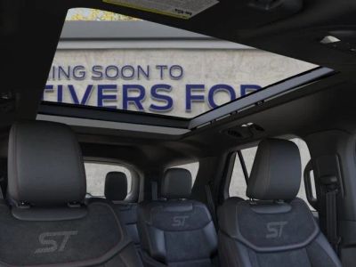 2026 Ford Explorer — photo 22 view
