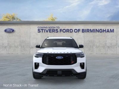 2026 Ford Explorer — photo 7 view