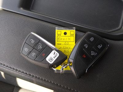 2023 Chevrolet Silverado 1500 — photo 15 view
