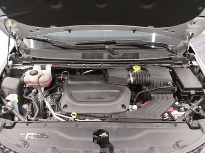 2023 Chrysler Voyager - Photo 9
