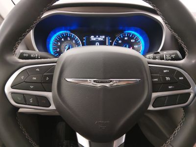 2023 Chrysler Voyager - Photo 12