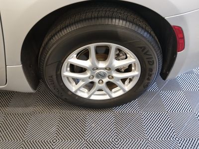 2023 Chrysler Voyager - Photo 10