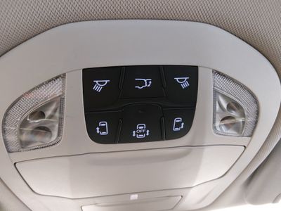 2023 Chrysler Voyager - Photo 21