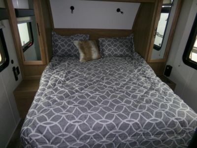 2024 Forest River RV Cherokee Grey Wolf Black Label - Photo 20