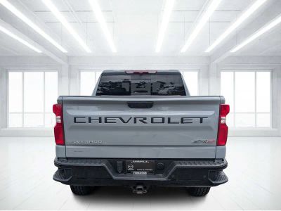 2024 Chevrolet Silverado 1500 — interior view
