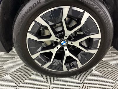 2025 BMW X3 30 xDrive — photo 10 view