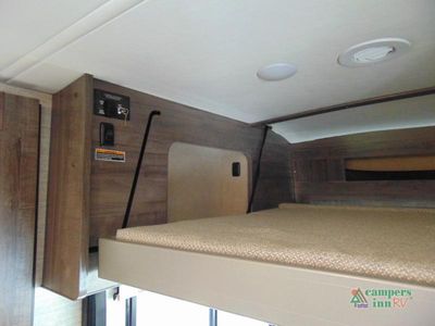 2023 Winnebago Forza — photo 12 view
