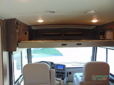 2023 Winnebago Forza — photo 15 view
