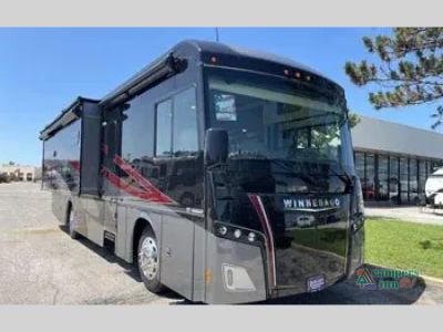 2023 Winnebago Forza — front three-quarter view