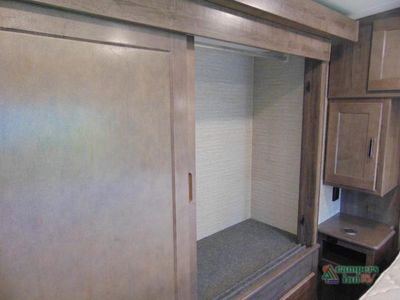 2023 Winnebago Forza — photo 44 view