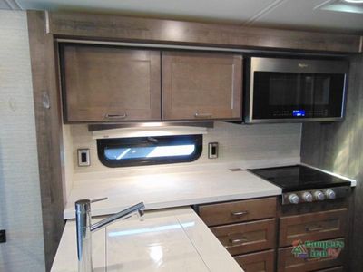 2023 Winnebago Forza — photo 49 view