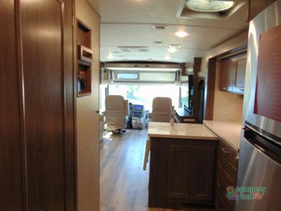 2023 Winnebago Forza — photo 46 view