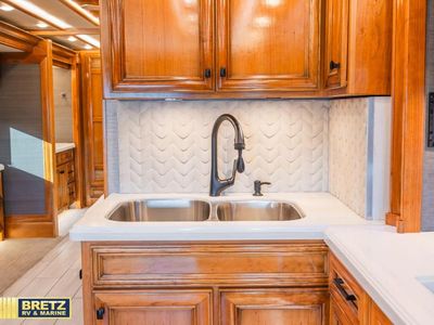 2021 Tiffin Motorhomes Allegro Bus - Photo 12