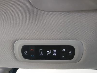 2023 Chrysler Voyager - Photo 20