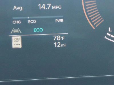 2026 Hyundai SANTA FE HYBRID — photo 33 view