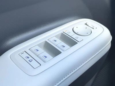 2026 Hyundai SANTA FE HYBRID — photo 28 view