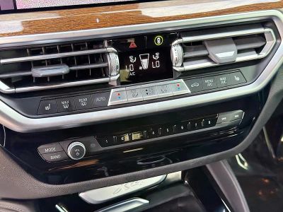 2022 BMW X4 — photo 33 view