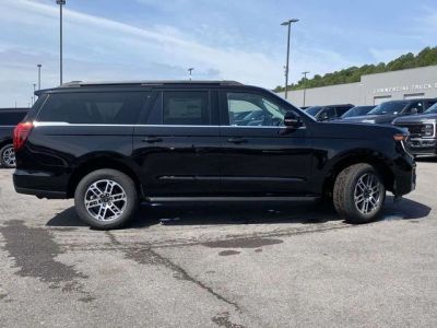 2026 Ford Expedition - Photo 2