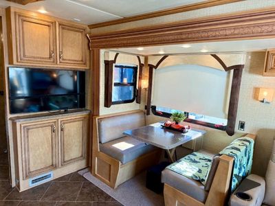 2014 Newmar Ventana LE - Photo 14