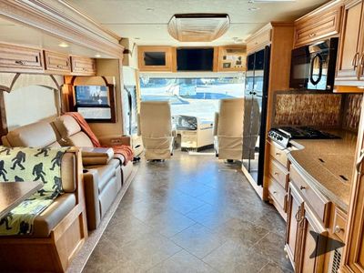 2014 Newmar Ventana LE - Photo 9
