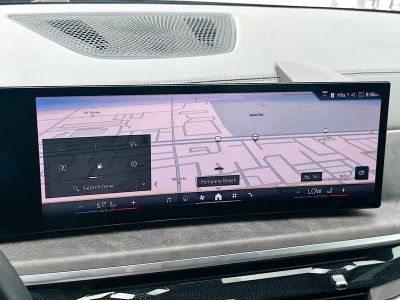 2024 BMW X5 — photo 12 view