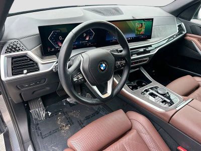 2024 BMW X5 — photo 9 view