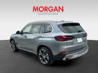 2024 BMW X5 — detail view