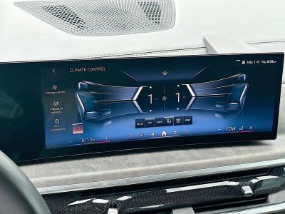 2024 BMW X5 — photo 14 view