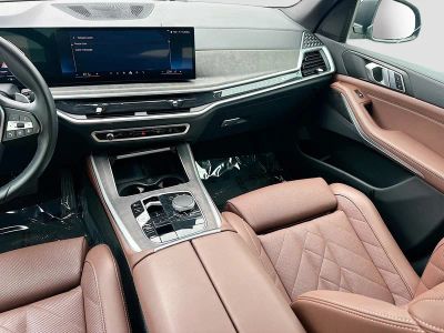 2024 BMW X5 — photo 22 view