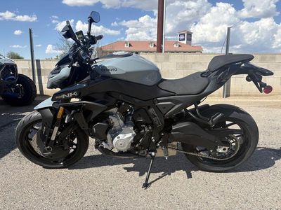 2026 CFMOTO 675NK - Photo 8
