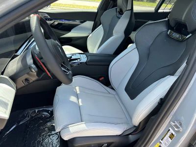 2026 BMW M5 — photo 17 view