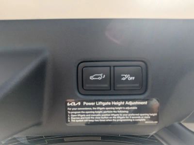 2027 Kia Telluride — photo 18 view