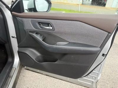 2023 Nissan Rogue — photo 14 view