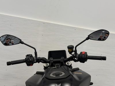 2026 Yamaha MT-09 - Photo 13