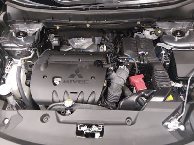 2025 Mitsubishi Outlander Sport - Photo 9