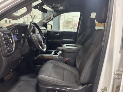 2021 Chevrolet Silverado 1500 — photo 13 view