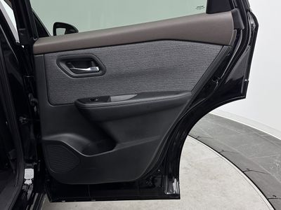 2023 Nissan Rogue - Photo 23