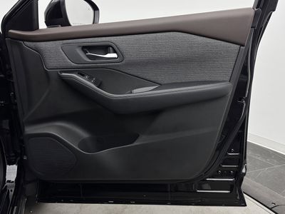 2023 Nissan Rogue - Photo 29