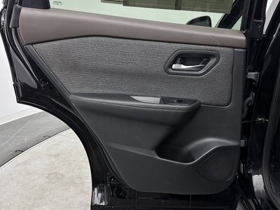 2023 Nissan Rogue - Photo 21