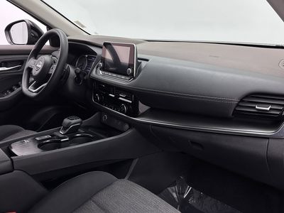 2023 Nissan Rogue - Photo 30