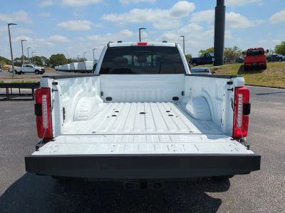 2026 Ford F-350SD — photo 13 view